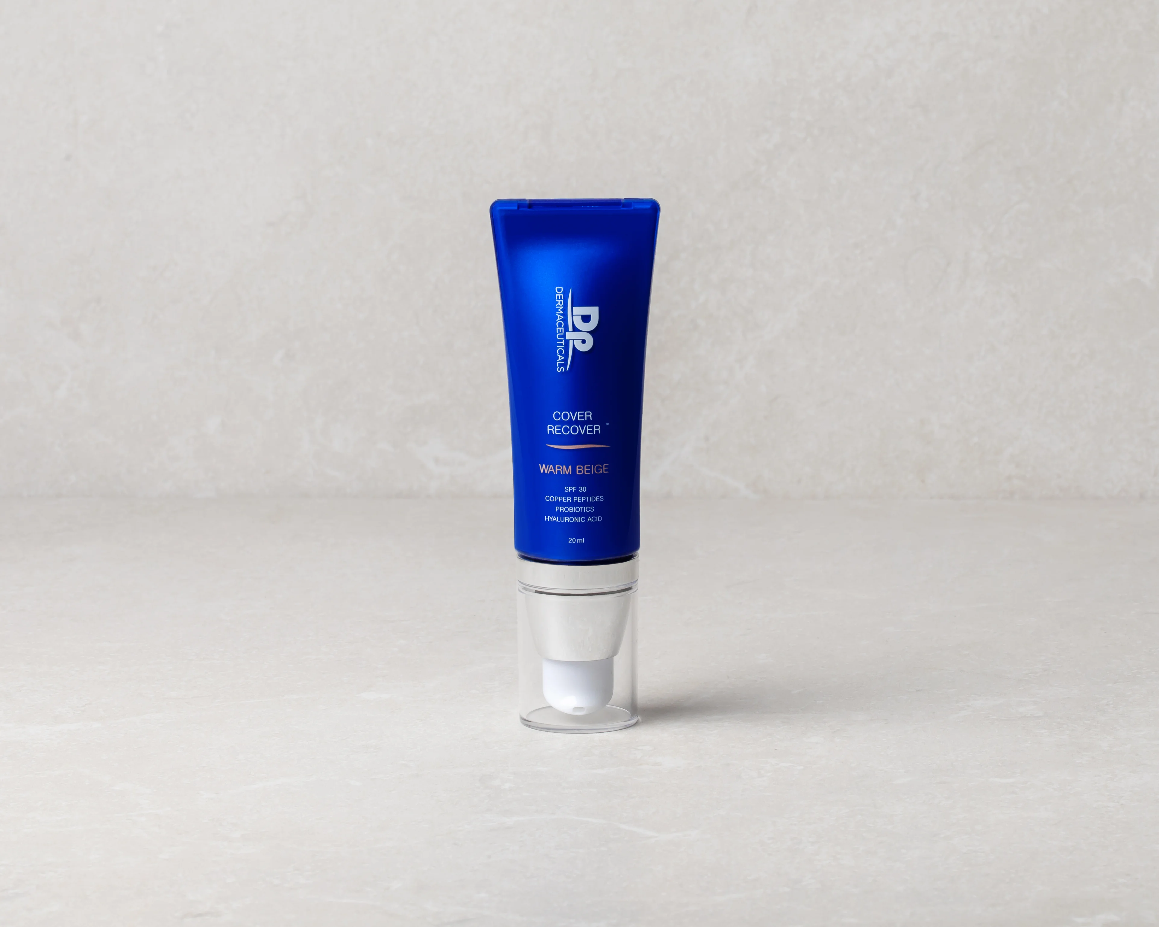 Cover Recover Warm Beige 20 ml - 2020 08 25 dermapen world day 4 078 - DPD-CR-WARMBEIGE-20